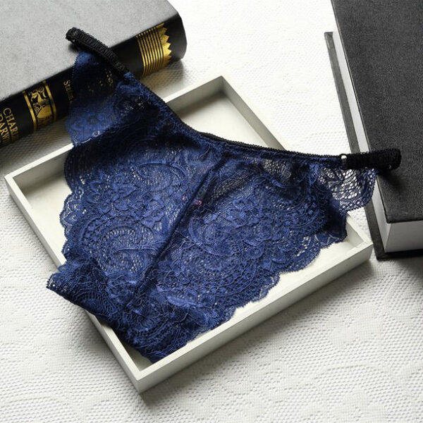 2 pack very sexy Signature Lace Bikini panties - Image 5