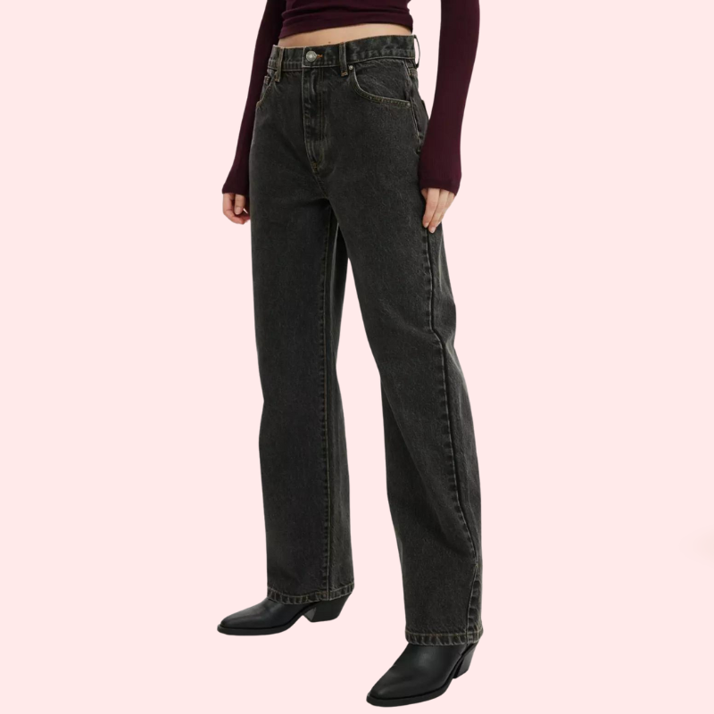 Women's Loose Straight Jeans in Smokey Black Denim - Image 3