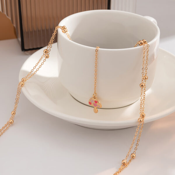 Women's Beach Dripping Mushroom Pendant Thigh Chain - Image 4