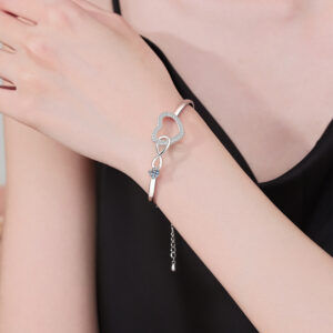 Infinite Symbol Hollow Love Bracelet Female