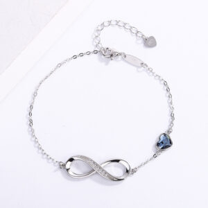 Women's Fashion Infinite Bracelet Heart-shaped