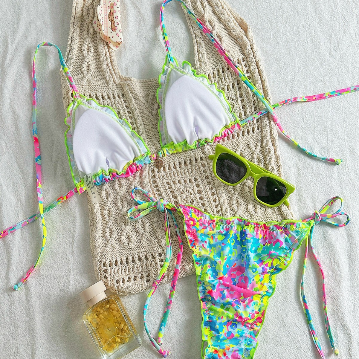 Colorful Tree Fungus-like Lacework Halter Lace-up Style Bikini - Image 5