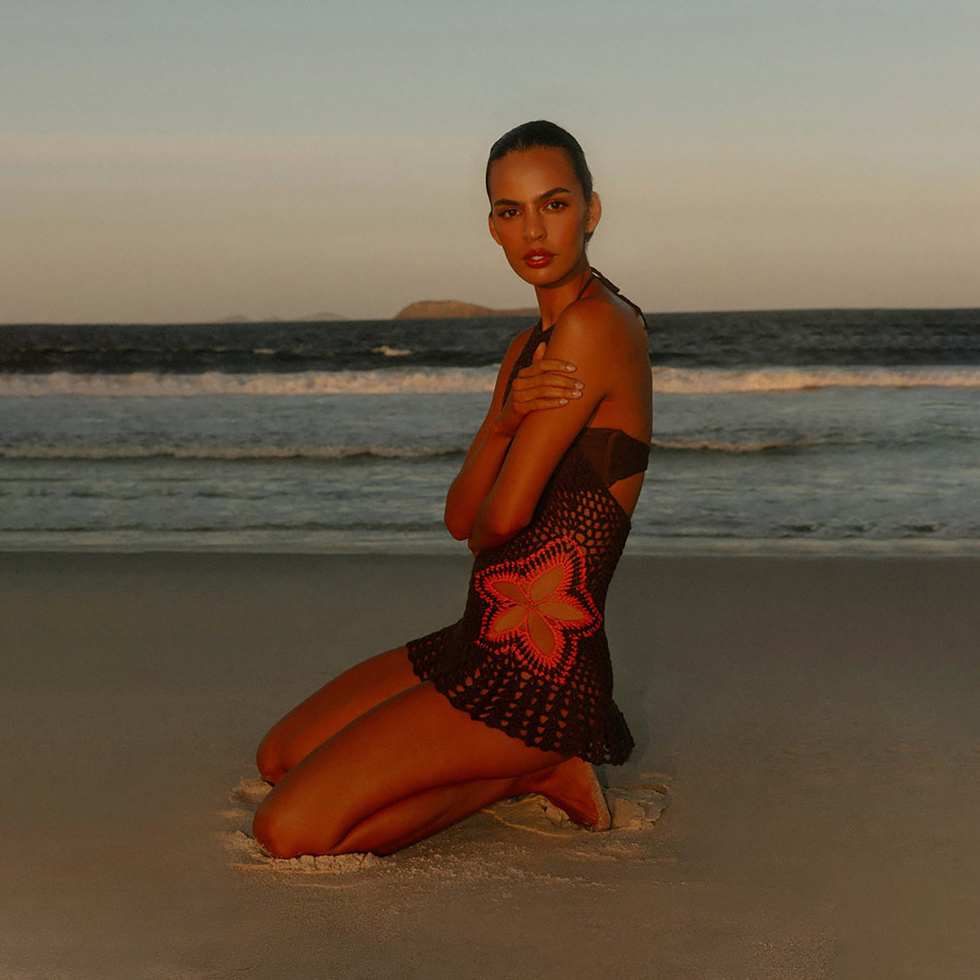 Summer New Fashion Sexy Halter Bikini Swimsuit Hollow Beach Dress For Women - Image 5