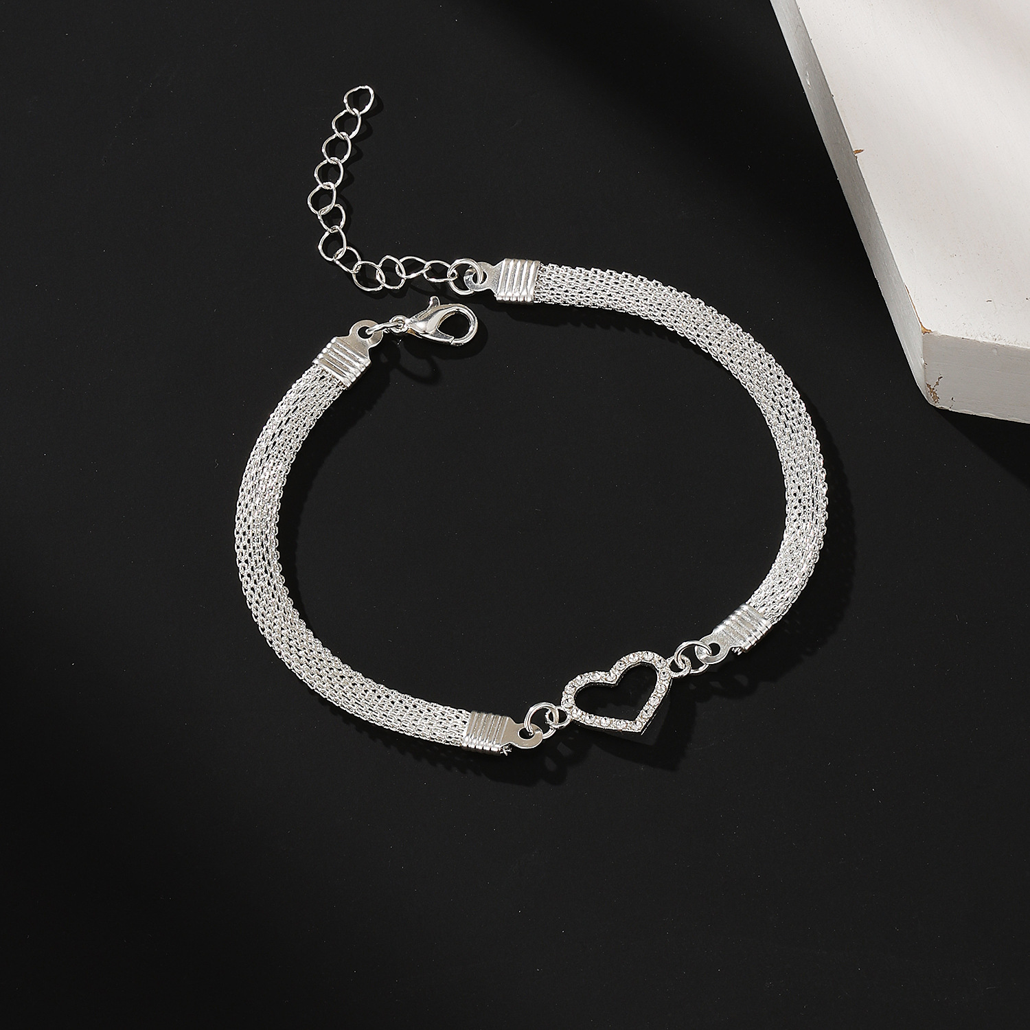 Beach Diamond-embedded Heart 8-word Infinite Symbol Butterfly Bracelet - Image 7